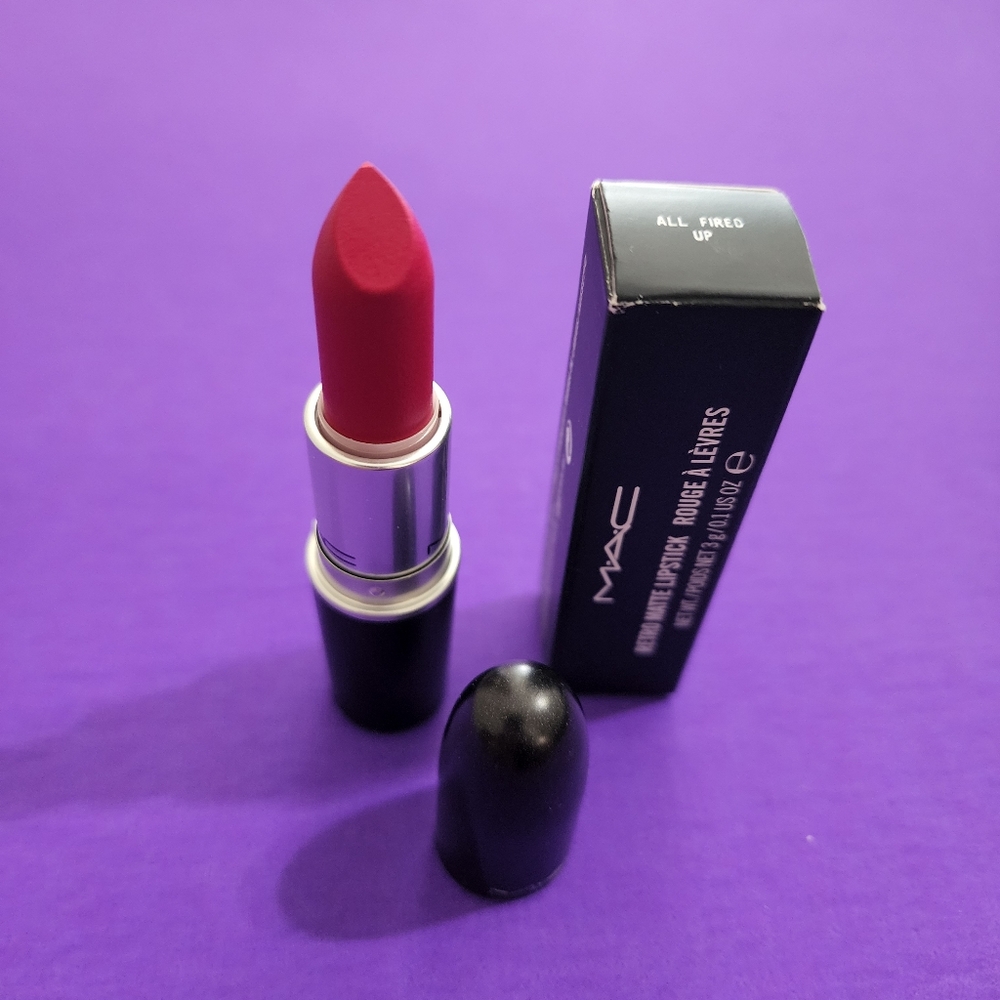 MAC Cosmetics All Fired Up Retro Matte Lipstick BNIB